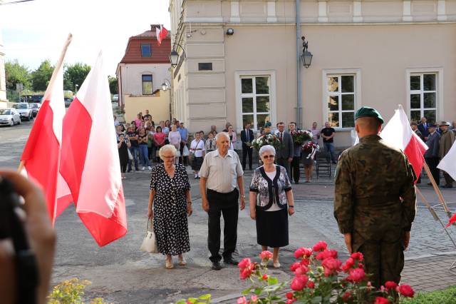 Złożenie kwiatów