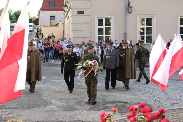 Złożenie kwiatów