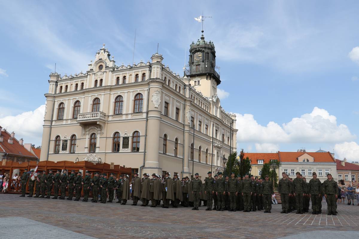 Uroczystości na rynku