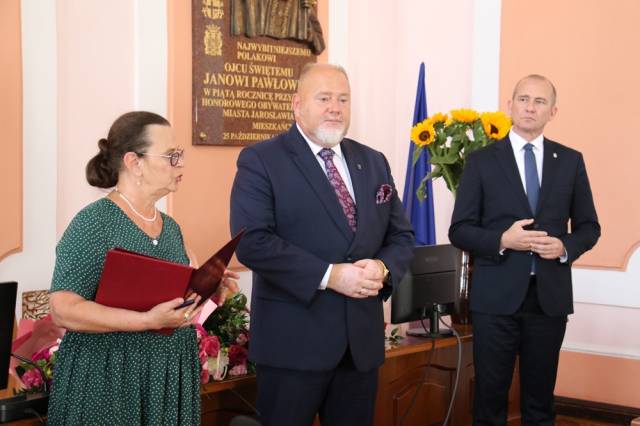 Uroczystość wręczenia aktów nadania stopnia nauczyciela mianowanego oraz powierzenia stanowiska dyrektora.