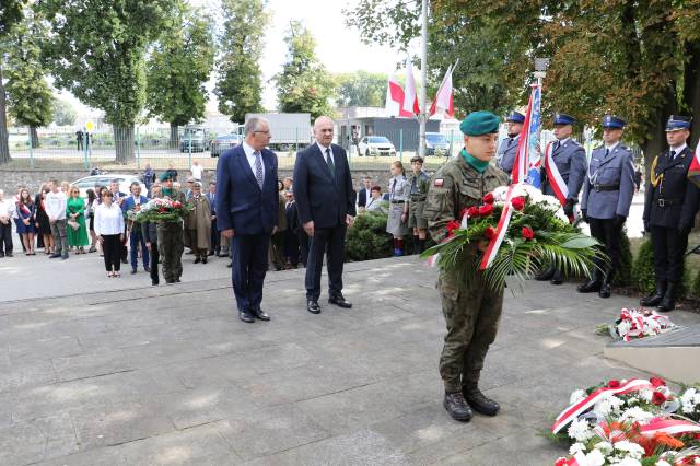 Złożenie kwiatów