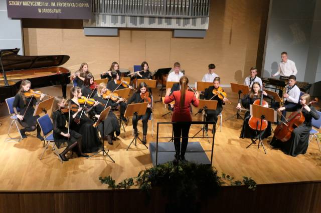 Obchody Jubileuszu 75-lecia Szkoły Muzycznej I stopnia im. Fryderyka Chopina w Jarosławiu