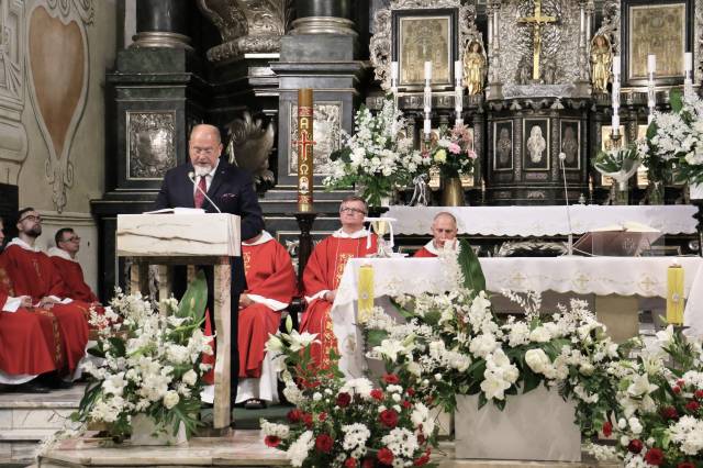 Msza św. w bazylice pw. Matki Bożej Bolesnej w Jarosławiu 