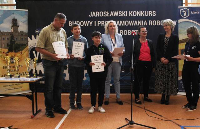 VI Jarosławski Konkursu Budowy i Programowania Robotów Mój Robot 2023