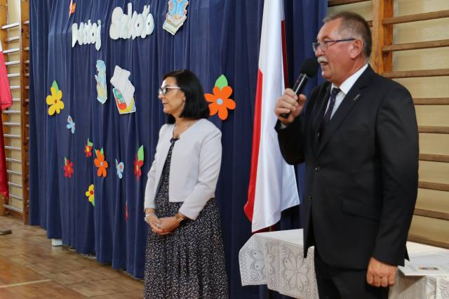 Rozpoczęcie roku szkolnego w Szkole Podstawowej nr 2 w Jarosławiu 