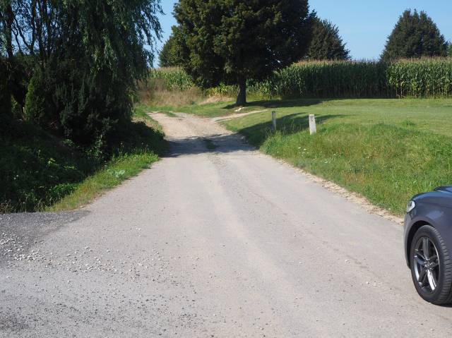 plac budowy oświetlenia bocznej ul. Grodziszczańskiej