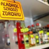 Zdjęcie z informacją "Alkohol szkodzi zdrowiu".