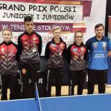 Zawodnicy Kolpingu Jarosław z trenerem Mateuszem Czernikiem podczas Grand Prix Polski Juniorek i Juniorów