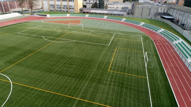 Stadion miejski przy ul. Piekarskiej w Jarosławiu. 