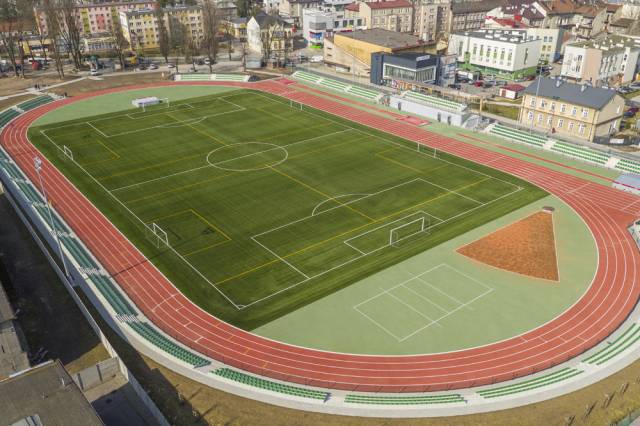 Stadion miejski przy ul. Piekarskiej w Jarosławiu. fot. Radosław Baj, Zespół Szkół Innowacyjnych w Jarosławiu