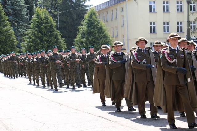 Obchody święta 14. dywizjonu artylerii samobieżnej.